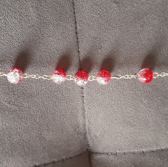 Red and White Crackle 8mm Sacred Heart Chaplet Rosary - Picture 2 of 6